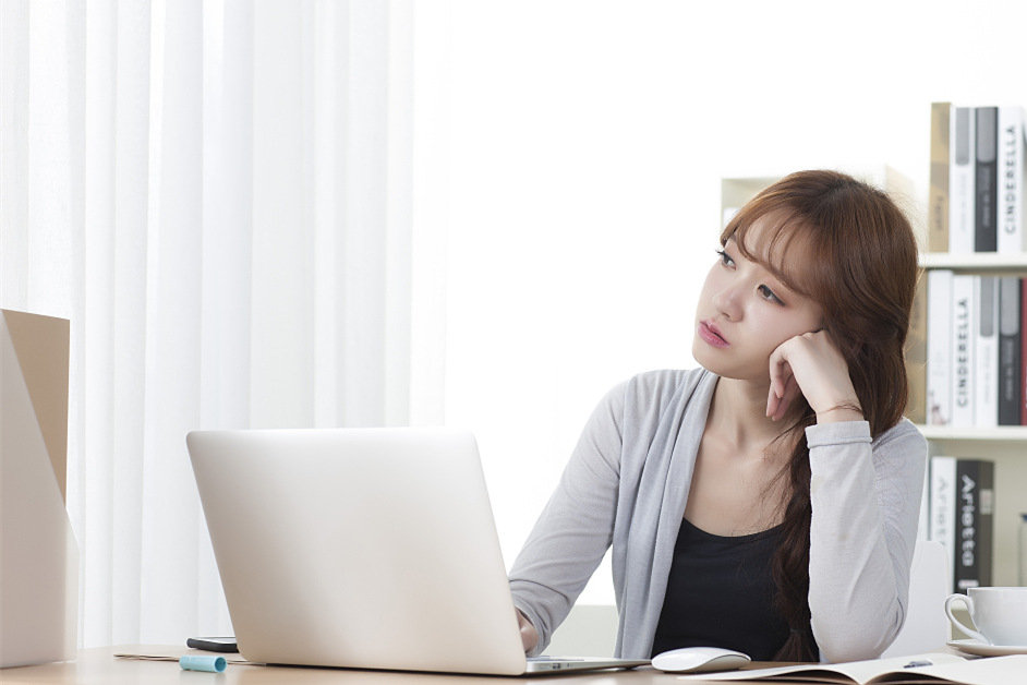 如果發(fā)現(xiàn)報價出錯，該如何挽回客戶？