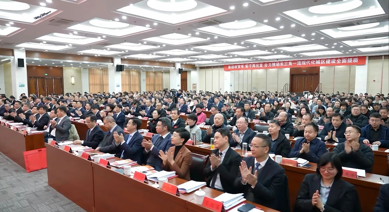 鐘樓區(qū)創(chuàng)新示范企業(yè)活動(dòng)照片